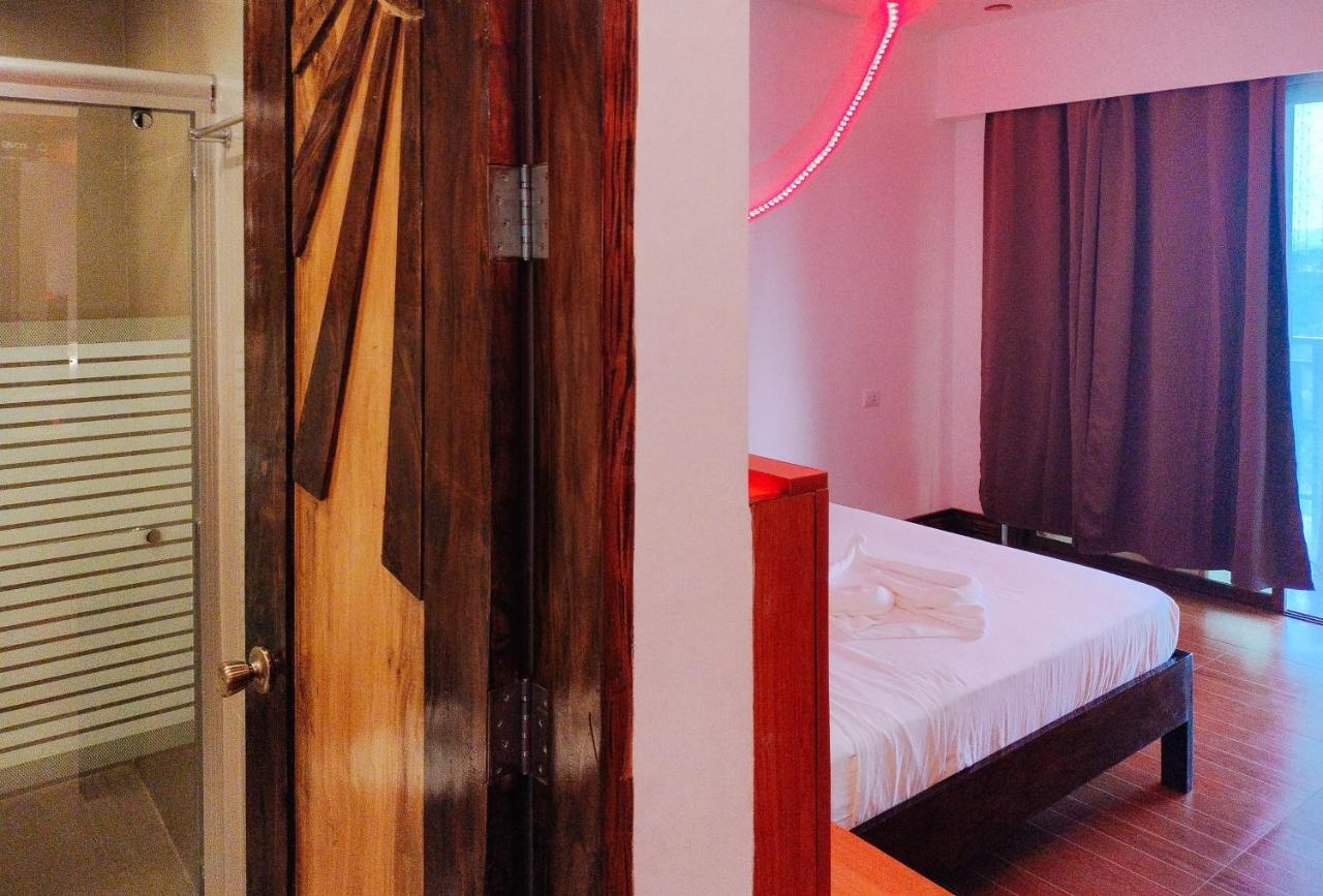 Reddoorz @ Sun Kissed Resort Guindulman Anda  Exterior photo